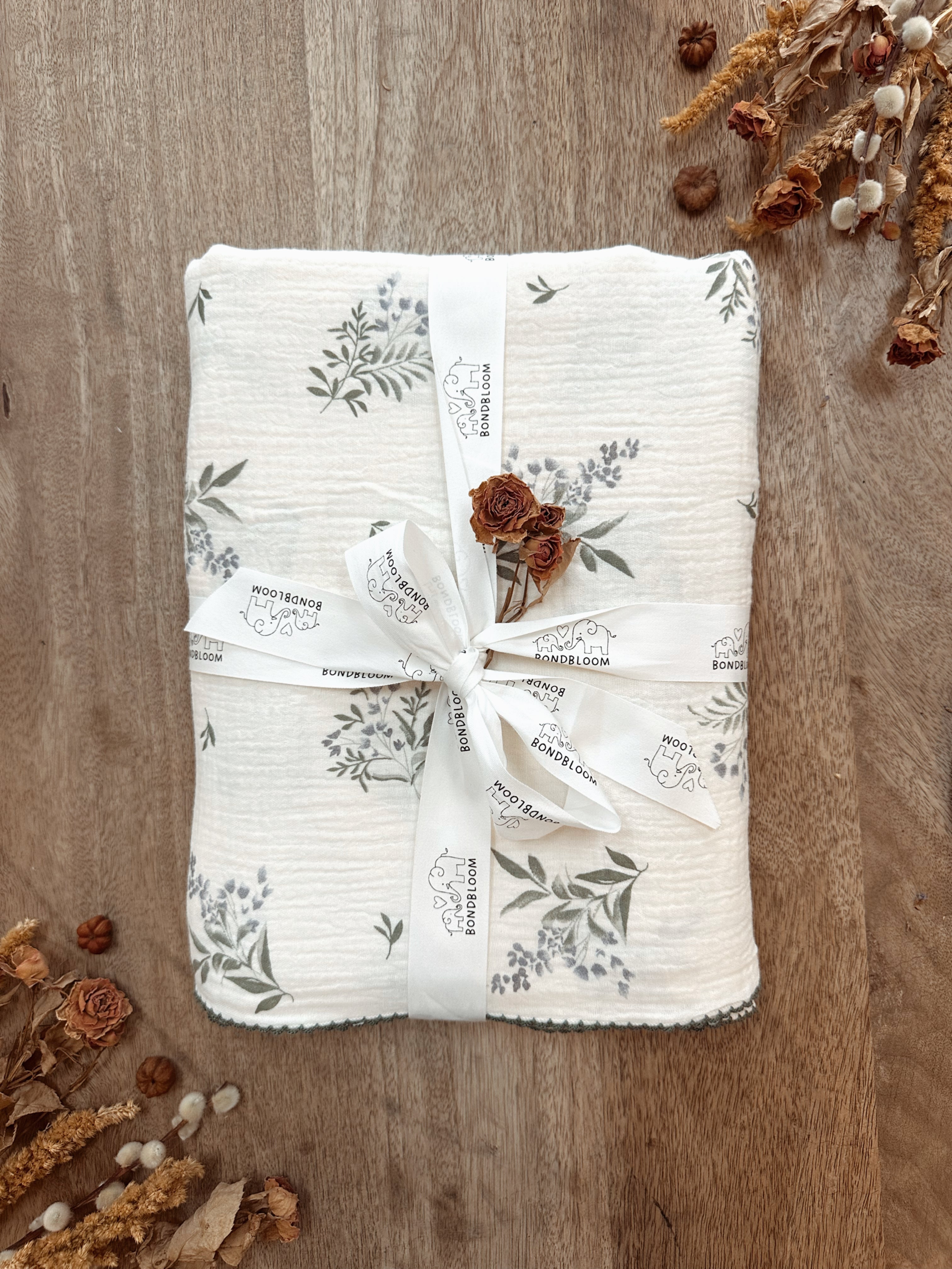 Bibury Blossom Blanket