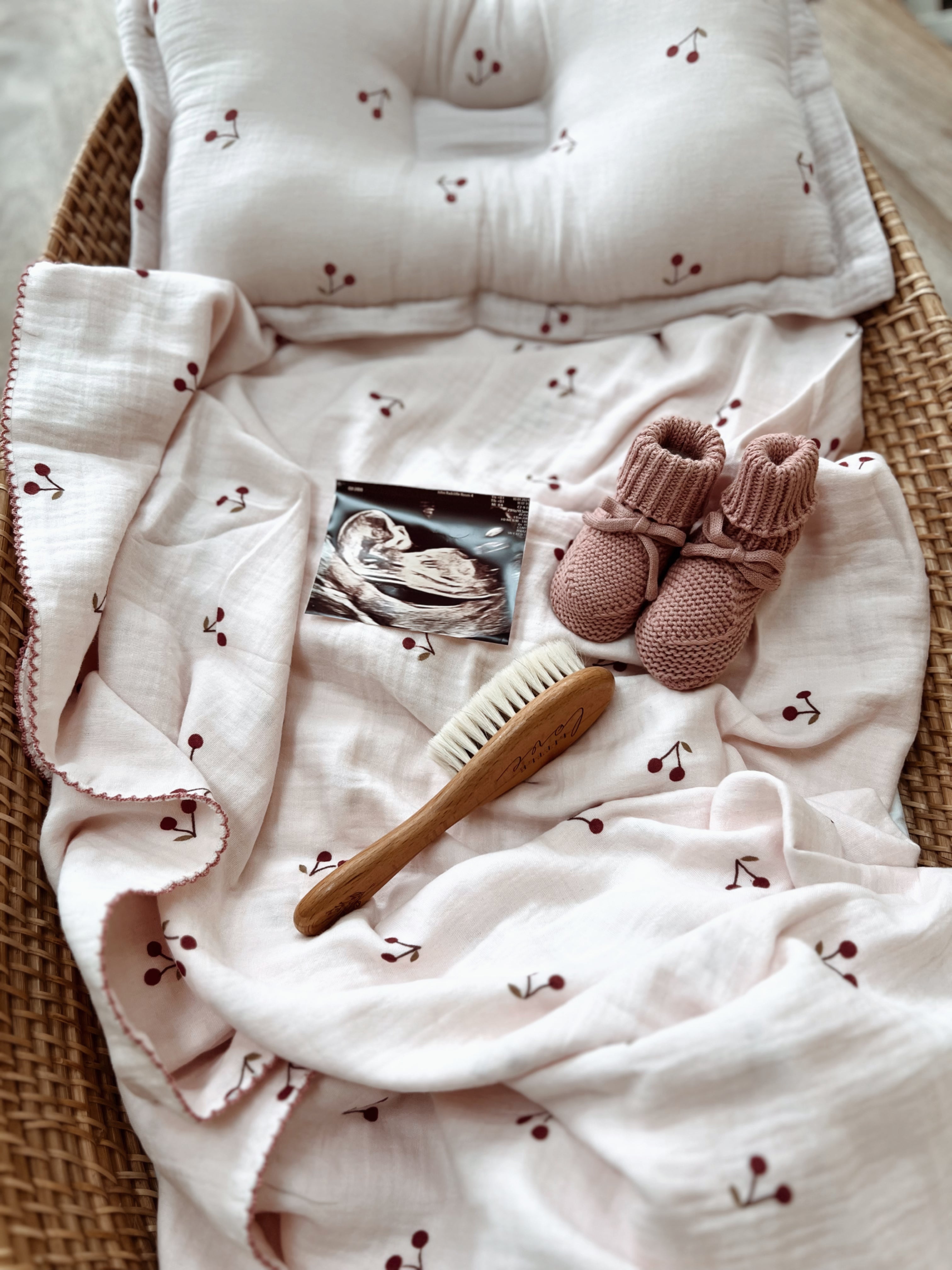 Ashton Cherry Delight Blanket