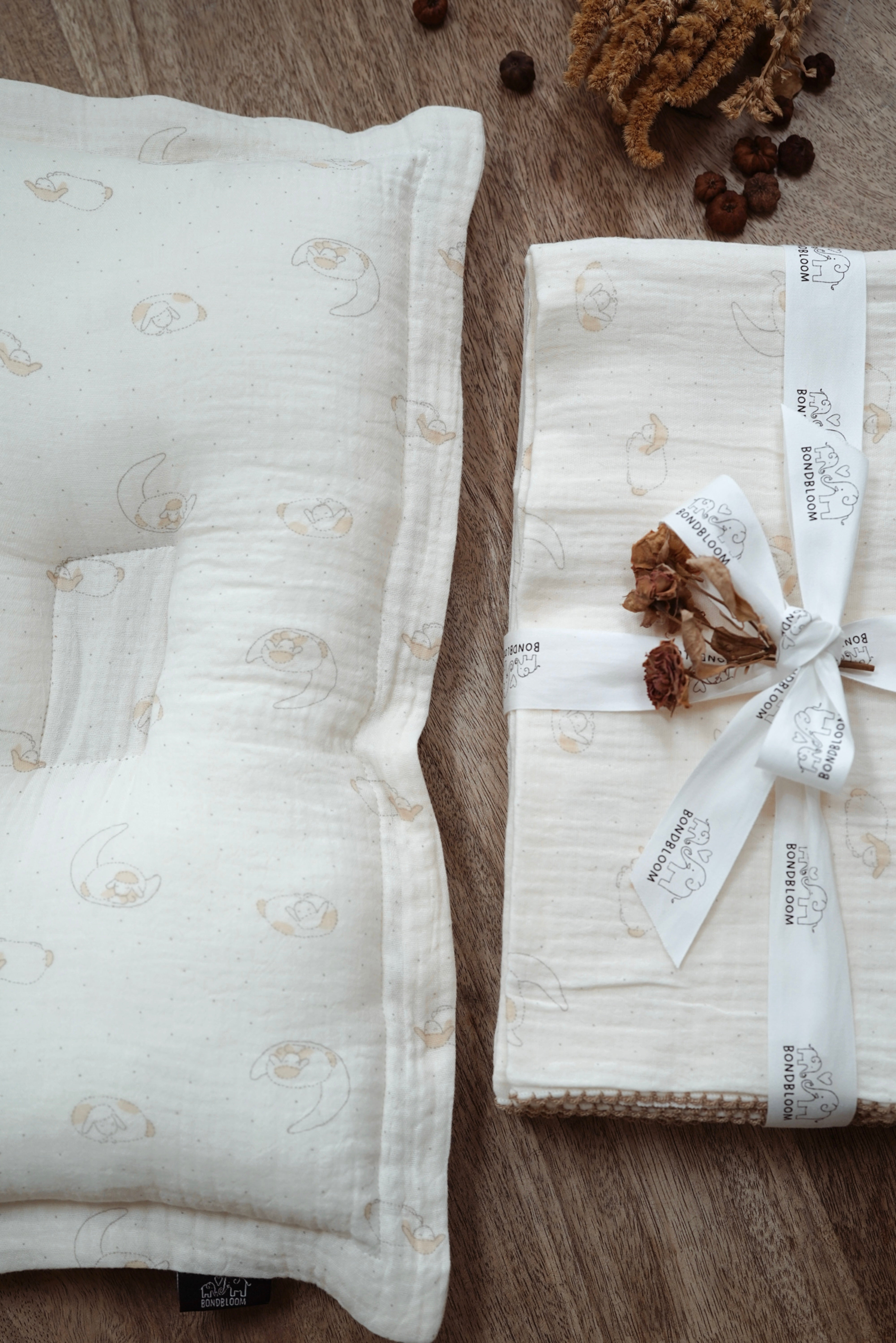 North Leigh Sleepy Sheep